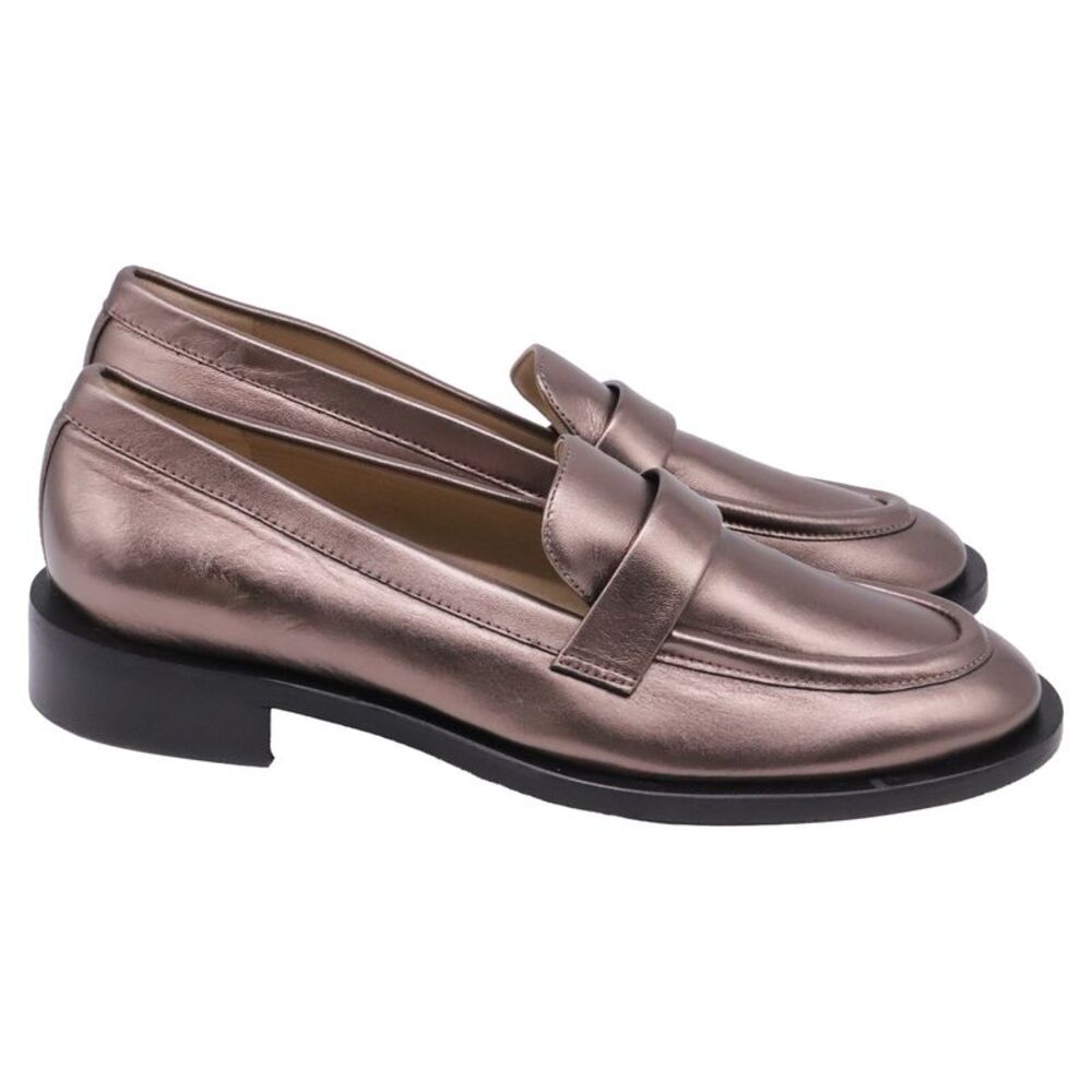 Stuart Weitzman Palmer Loafers in Bronze Leather